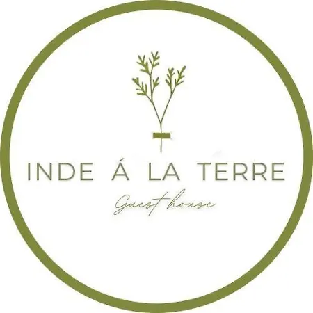 Inde A La Terre, Locazione Turistica