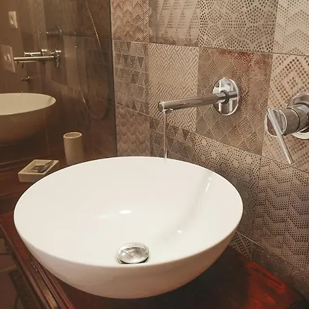 Apartment Inde A La Terre, Locazione Turistica
