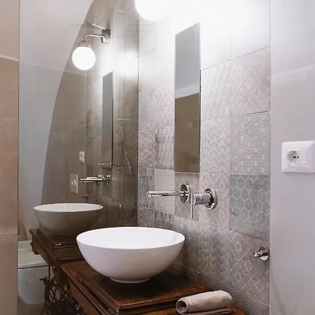 Apartment Inde A La Terre, Locazione Turistica *